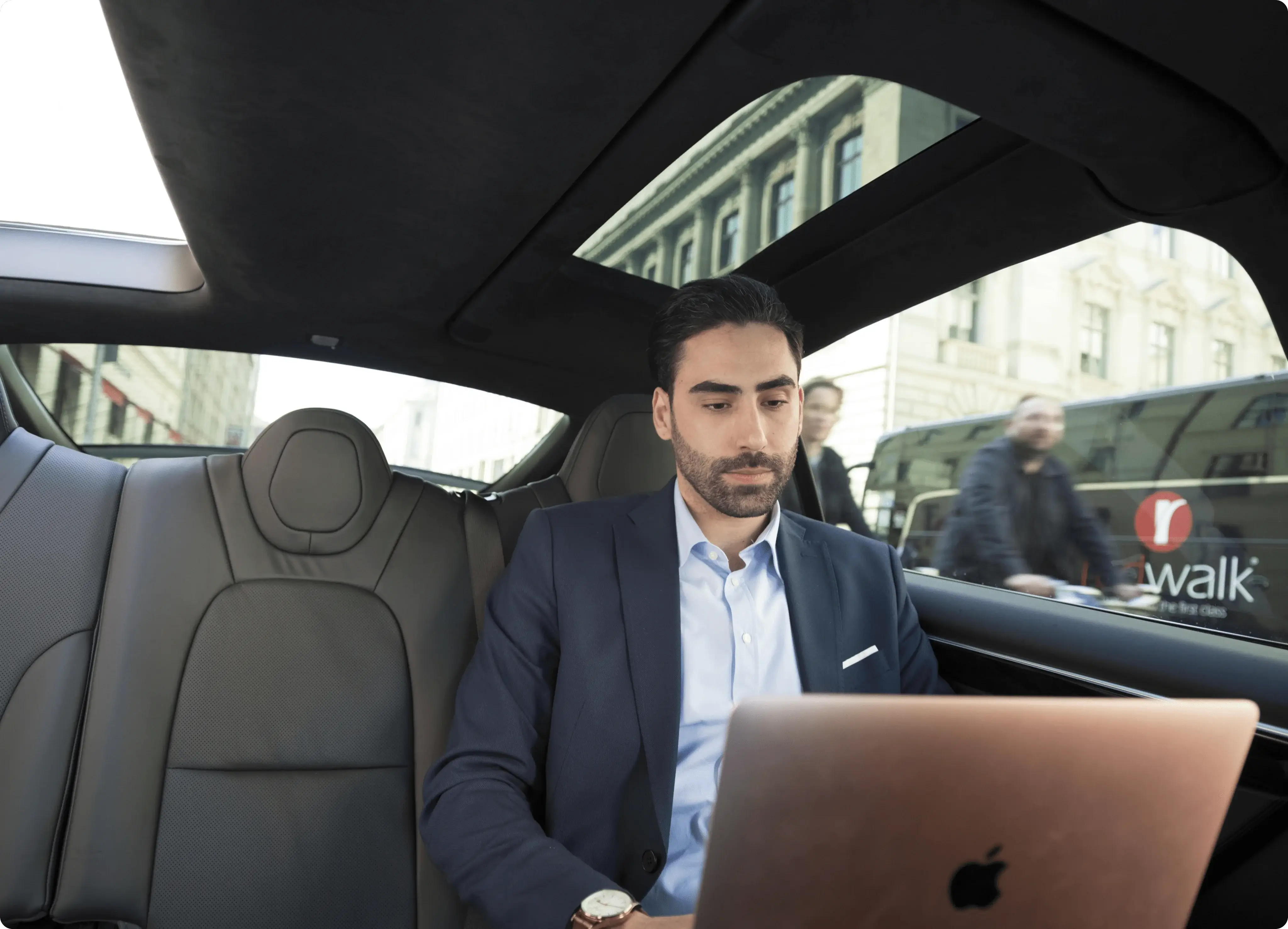 'Luxury Private chauffeur Izmir', 'Bringing You Unbeatable Luxury without Breaking the Bank'